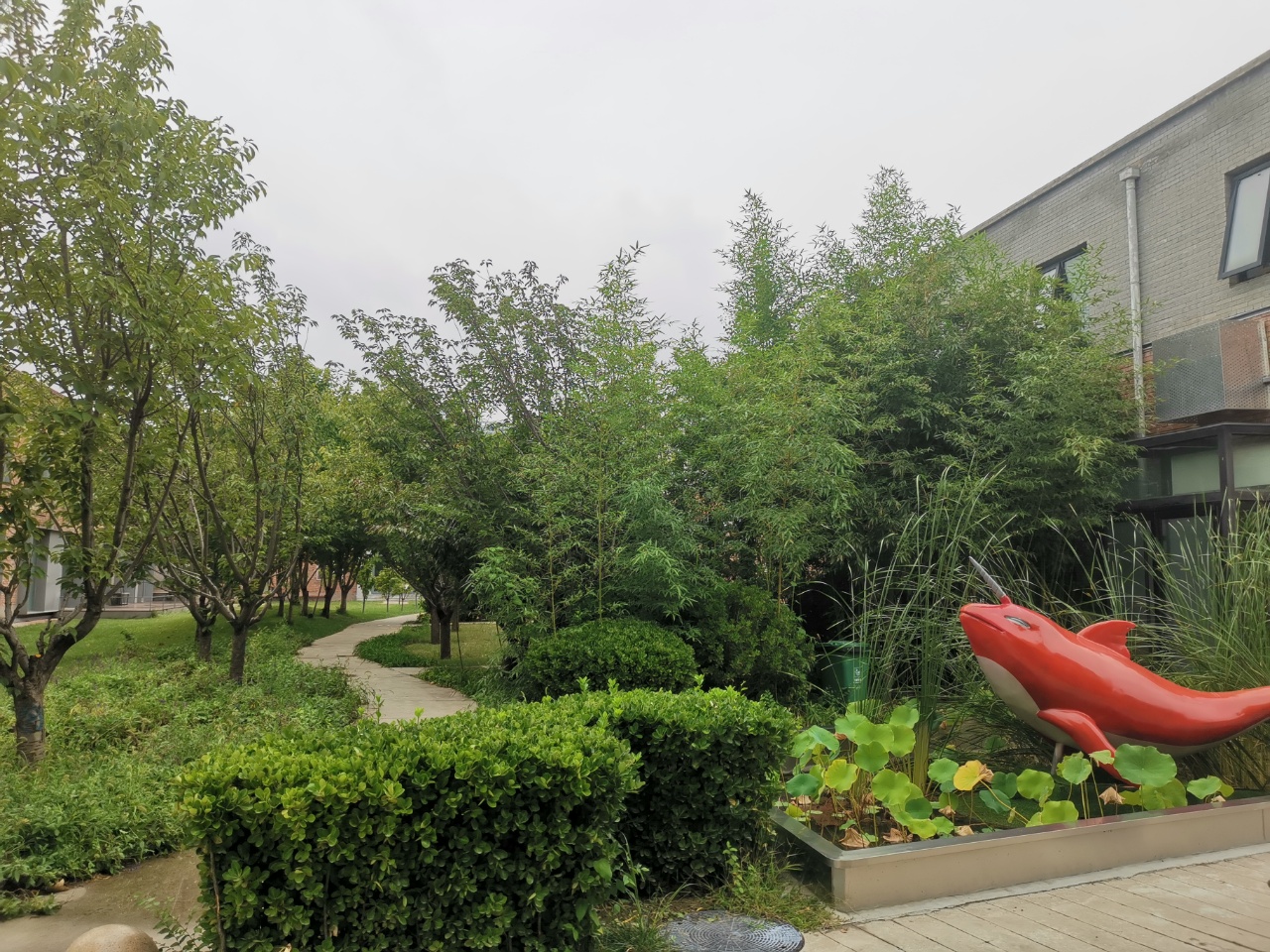 吉里国际艺术区内景 